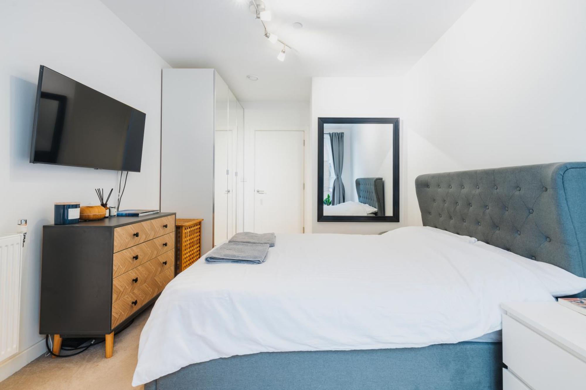 Brixton Village Flat- Private En-Suite Double Bedroom ロンドン エクステリア 写真