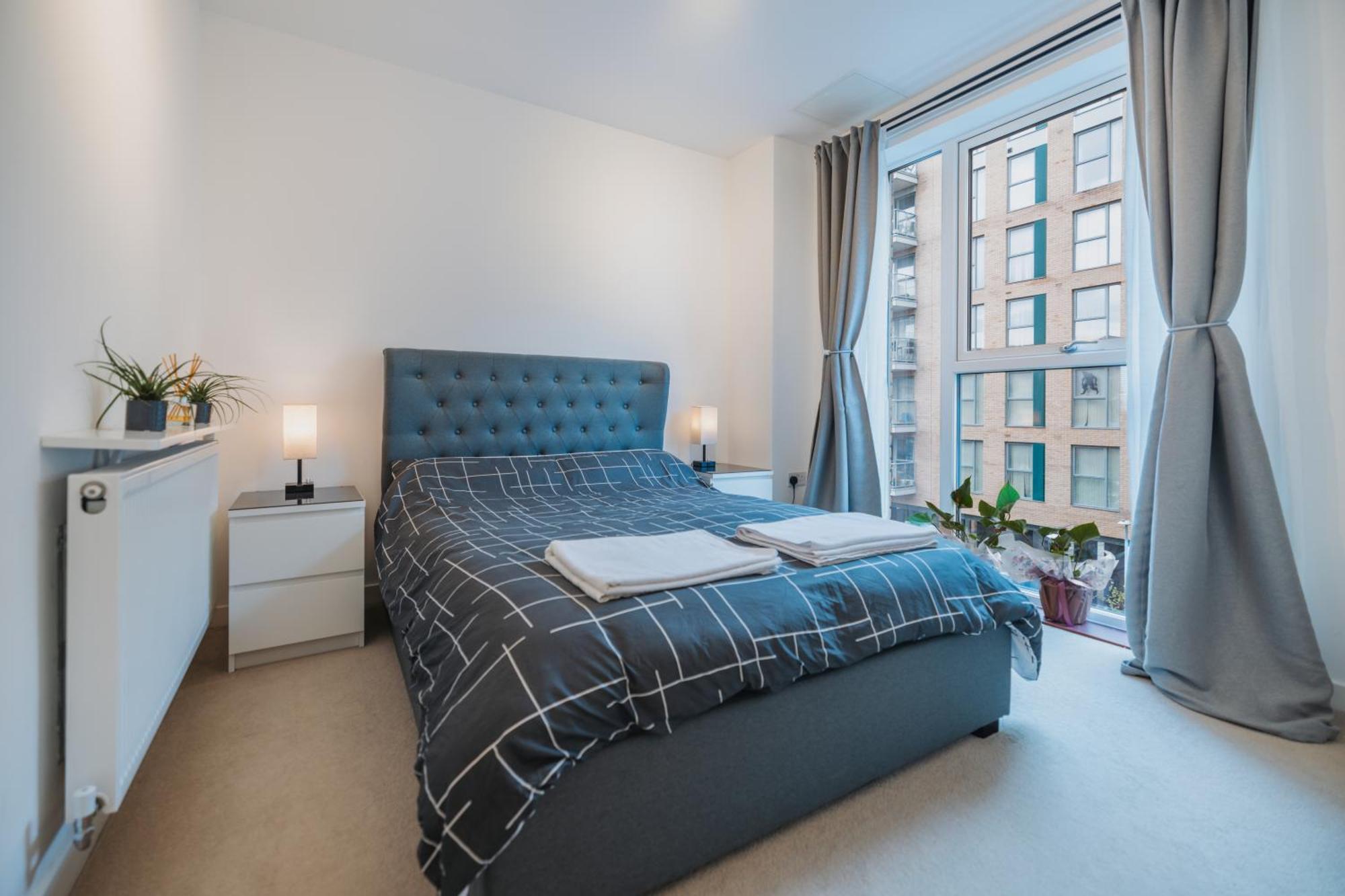 Brixton Village Flat- Private En-Suite Double Bedroom ロンドン エクステリア 写真